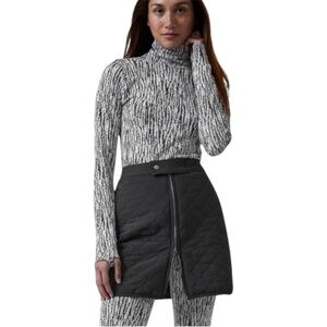 Athleta Apres Ski Skirt Size 12 Black Quilted‎